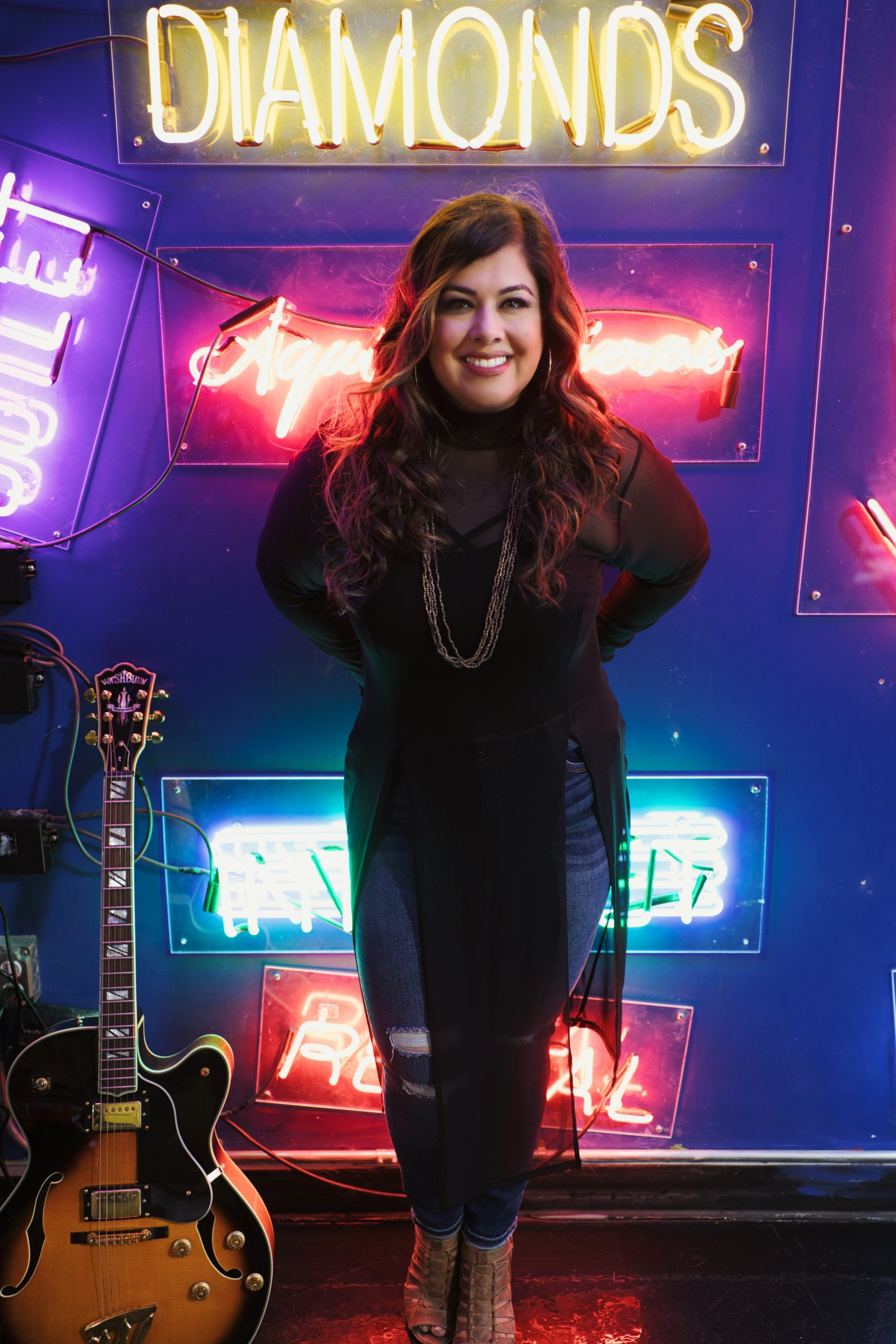 Martha Sandoval sorprende con el lanzamiento de su nuevo EP “Amor